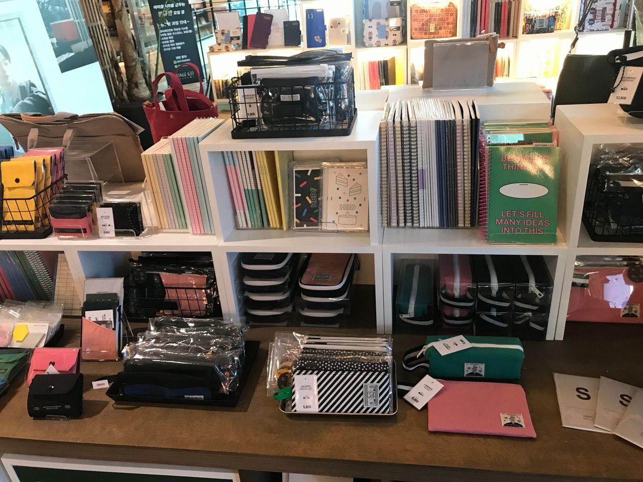 Seoul Attraction: Book Park, Itaewon. An Amazing Photogenic Library.